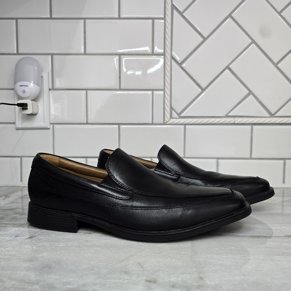 Clarks Collection Men’s Black Leather Slip On Dress Shoes Loafers Size 9.5W